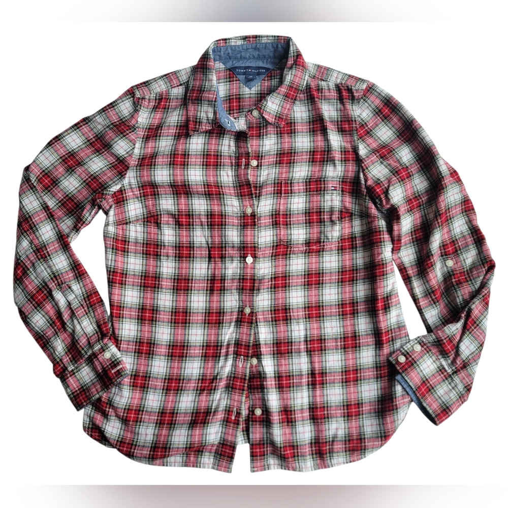 Tommy Hilfiger Red Plaid Flannel Shirt Women’s Small Long Sleeve